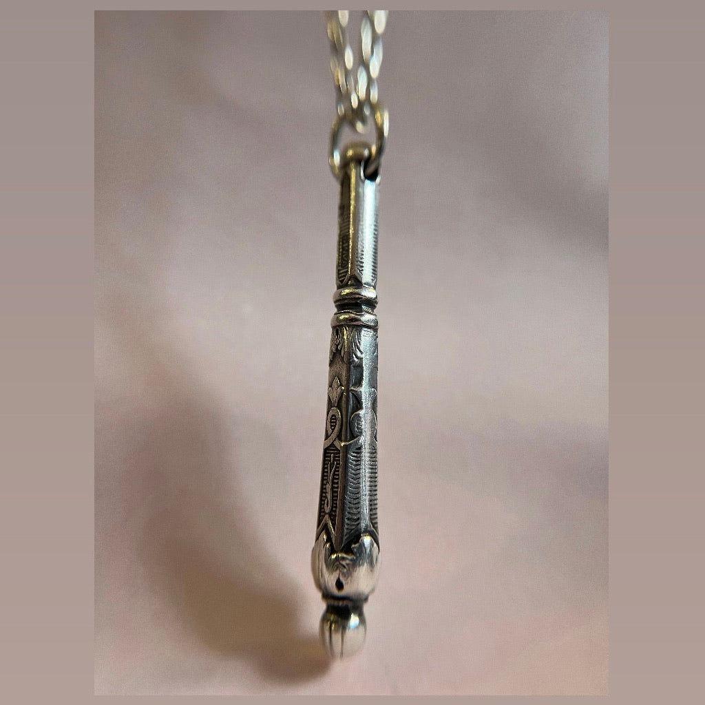 Pendentif Batte Medeival
