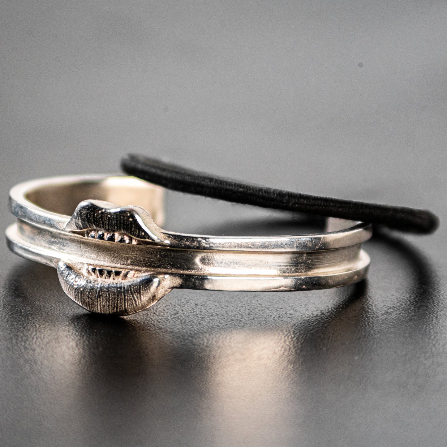 Elastic Cuff