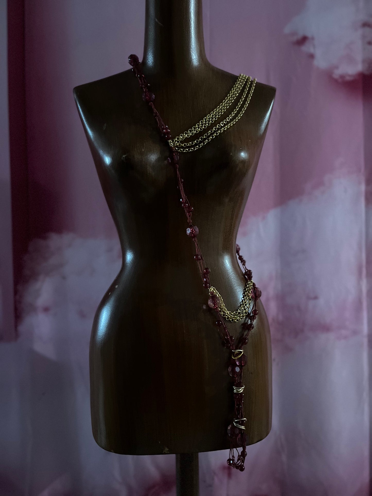 Body Chain / Chaine de Corp