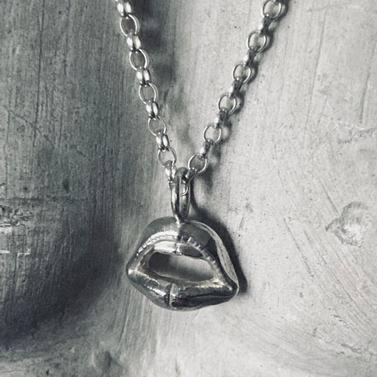 Collier Mord Moi